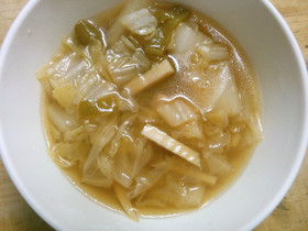 白菜 筍 ピーマンの オイスター スープ