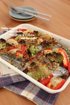 簡単♡秋刀魚と彩り野菜のオーブン焼き＊