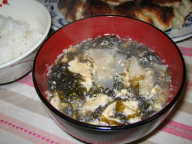 中華料理の定番★海苔のスープ