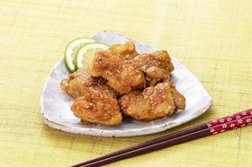 揚げずにヘルシー♪鶏肉のごま照り焼き