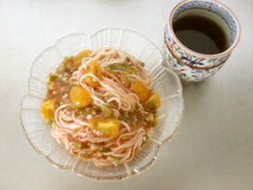 トマト冷麺