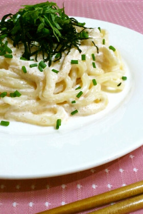 レンジで簡単ランチ＊明太クリームうどん