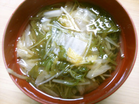 簡単♪ 白菜 水菜の お吸い物 白だし入