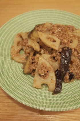 蓮根と茄子の中華炒め