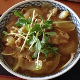 麺つゆで、簡単カレーうどん