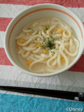 残ったシチューで☆クリームシチューうどん