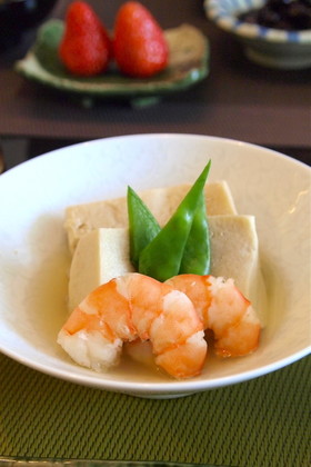 高野豆腐の煮物♪海老と春野菜を添えて