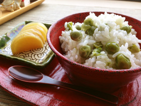 昆布茶できまり✿うちの豆ごはん✿