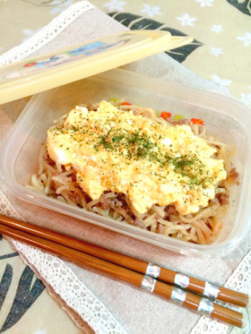 マヨたま＆肉そぼろで☆マヨたらこ焼きそば