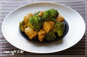 簡単♪鶏肉とブロッコリーのカレーマヨ炒め