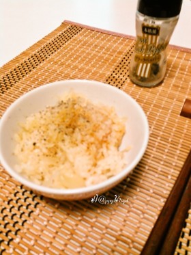 くーねるまるたの「玉ねぎの炊き込みご飯」