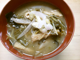 朝食♪ ごぼう 水菜 油揚げの お味噌汁