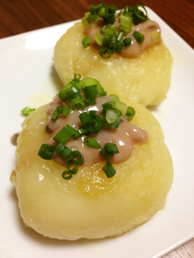 芋餅〜イカの塩辛バター添え