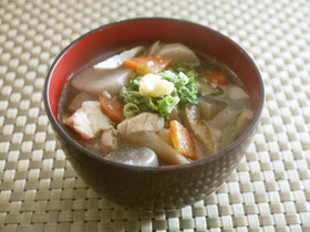 翌日も美味♪　麺つゆで簡単けんちん汁☆