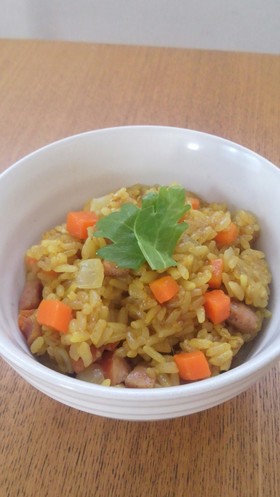 簡単☆炊飯器で美味しい♡カレーおこわ