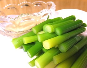 アマドコロの茎の醤油マヨネーズ