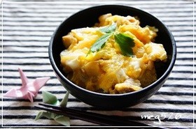 めんつゆと塩麹で簡単♪親子丼