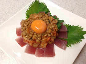 ♥簡単おつまみ♪マグロのキムチ納豆がけ