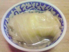 レンジで簡単！ほのかに和風ロールキャベツ