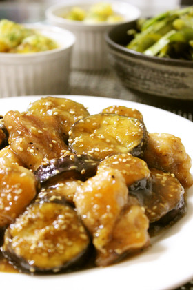 ご飯が進む＊鶏もも肉と茄子の甘辛焼き