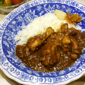 圧力鍋で、鳥手羽元のシンプルカレー