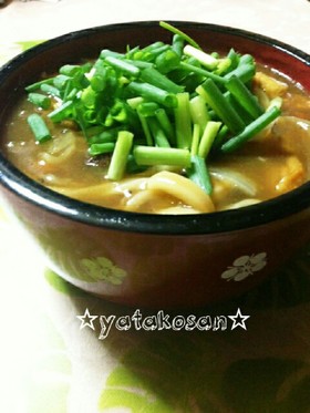 レトルトde 濃い出汁香るカレーうどん