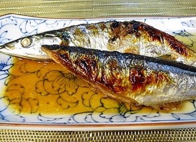 焼き秋刀魚の肝醤油浸し