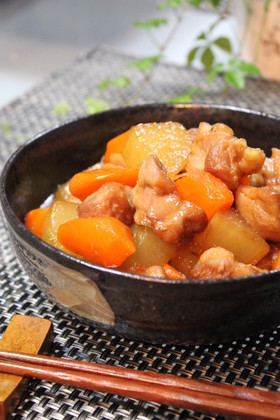 こってり美味しい＊鶏肉と大根の煮物