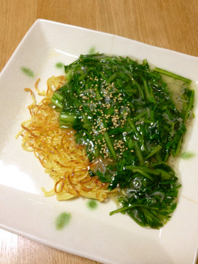 「苦うま」春菊あんのカリカリ焼きそば