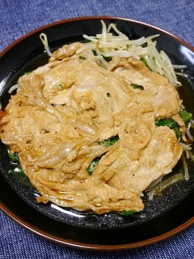 ノンメタポーク！レンジで簡単蒸しもやし