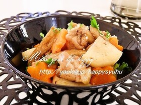 鶏もも肉と根菜のほんのりピリ辛☆炒め煮