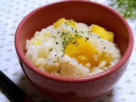 簡単でも大人気！じゃがバター炊き込みご飯