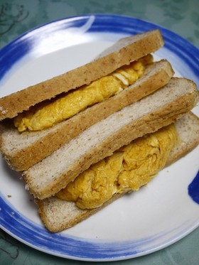 ふわふわ卵サンド！卵かけご飯風味