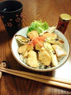 フライパンで焼き鳥丼♪鶏むね肉でヘルシー