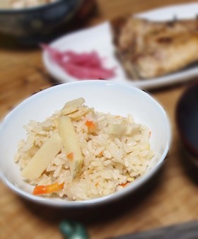 炊きこみご飯：子供も喜ぶ竹の子ごはん