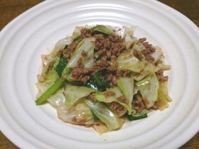 味付け簡単♪肉みそキャベツ