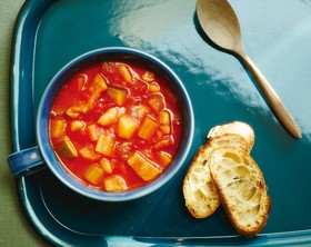 ラーマ♪バゲットと食べるミネストローネ