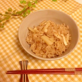 水煮で簡単♪土鍋炊き♪たけのこご飯