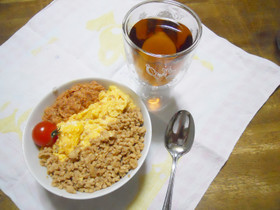 味三昧の鶏そぼろ丼