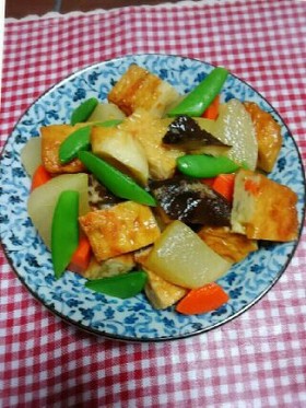 めみたん家《野菜とさつま揚げのごった煮》