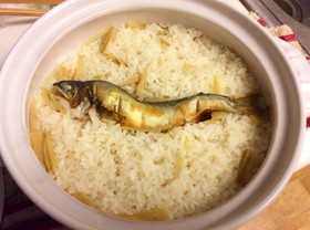 鮎の炊き込みごはん