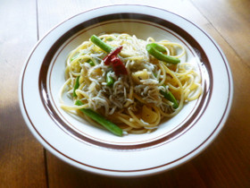 しらすとインゲンのペペロンチーノ♪