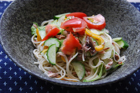 料理研究家の　サラダそうめん