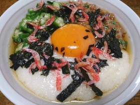 夏バテ解消☆ネバネバぶっかけそうめん