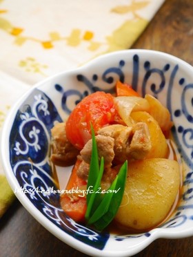 夏向け♪トマト入り鶏肉ジャガ。