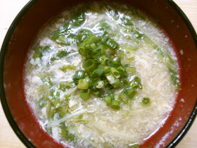 簡単早い！水菜と卵の中華スープ朝食にも♪