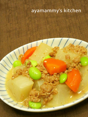 大豆のお肉で☆大根の味噌煮