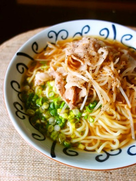 ピリ辛にんにく味噌ラーメン