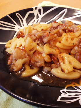 ご飯がススム♡豚バラとレンコンの甘酢炒め