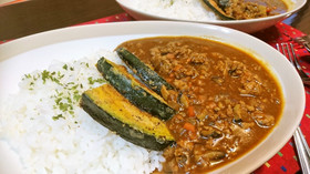 秋の味覚【南瓜ときのこの贅沢秋カレー】♪